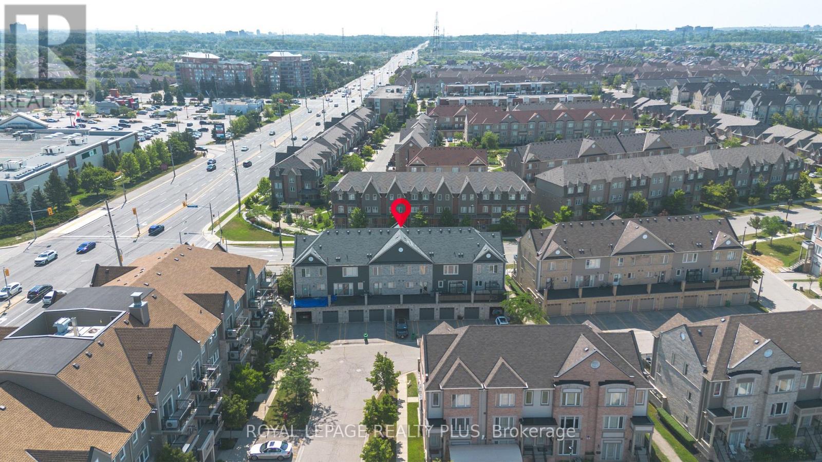 5 - 3015 Destination Drive, Mississauga, ON - Outdoor With View