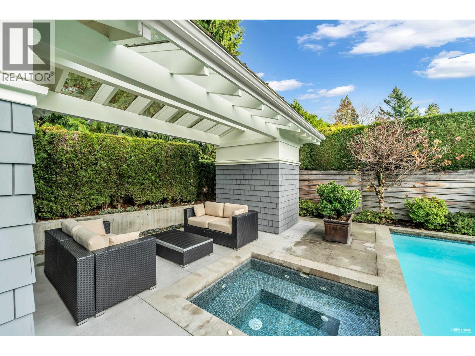 4358 Erwin Drive, West Vancouver, BC - Outdoor With In Ground Pool