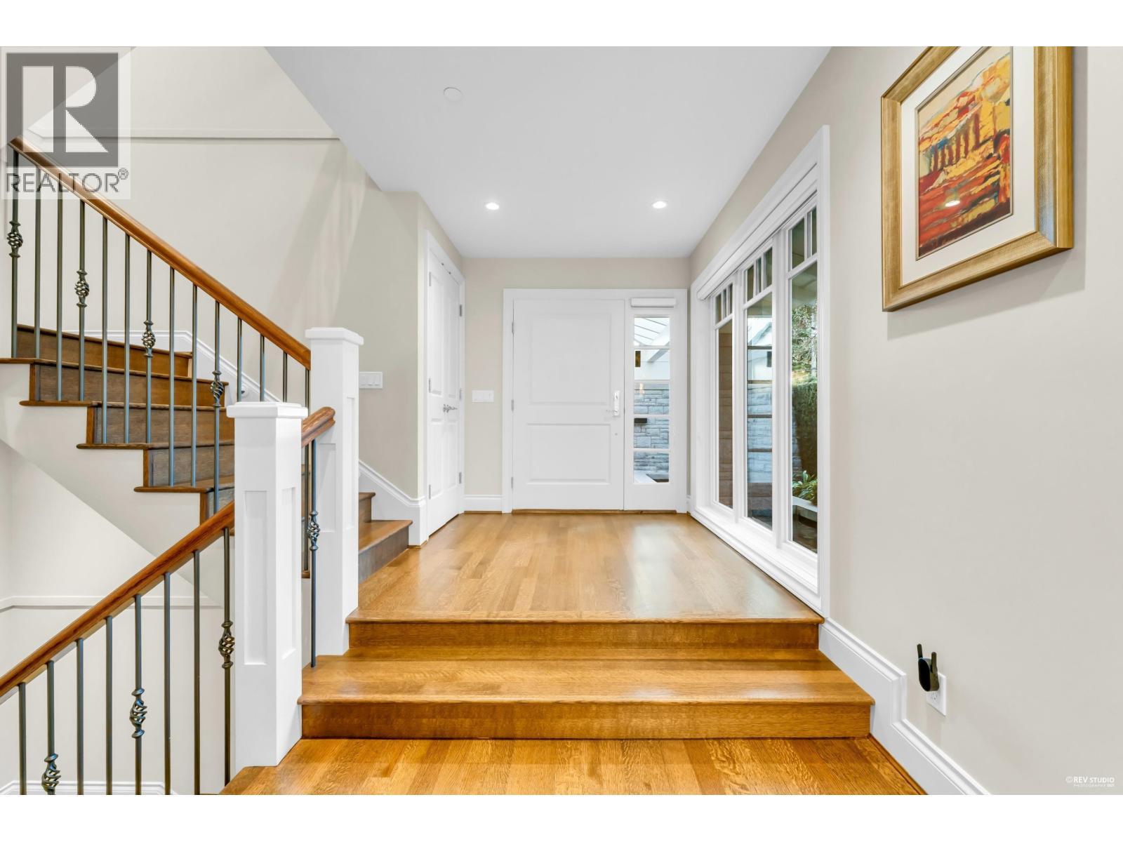 4358 Erwin Drive, West Vancouver, BC - Indoor Photo Showing Other Room