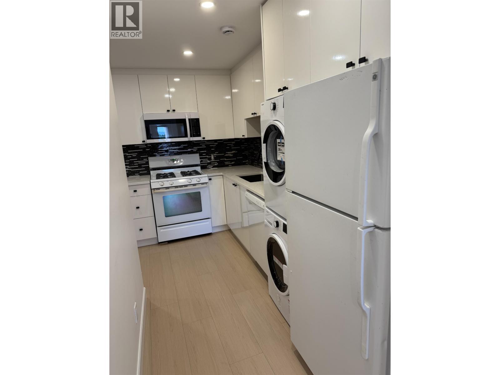 1880 Palmerston Palmerston Avenue, West Vancouver, BC