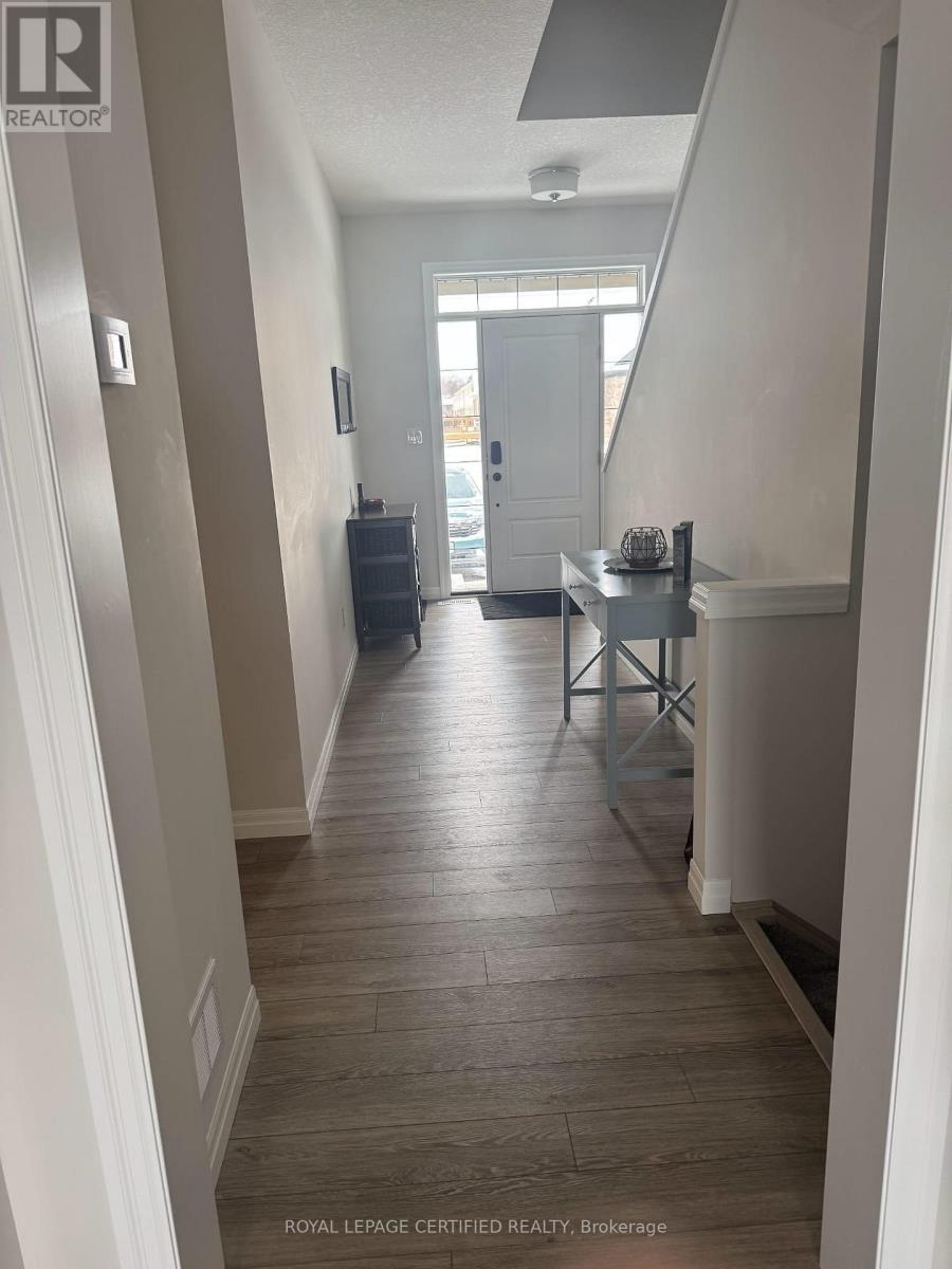 55 Braun Avenue, Tillsonburg, ON - Indoor Photo Showing Other Room