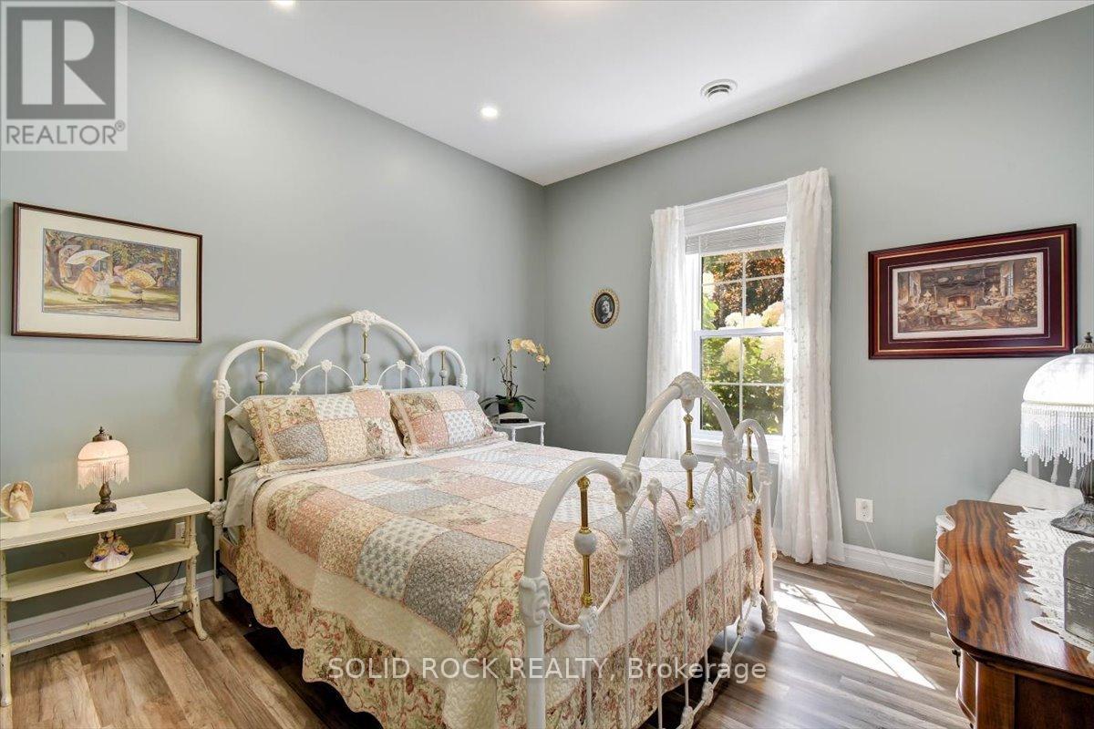 400 Pigden Road, Madoc, ON - Indoor Photo Showing Bedroom