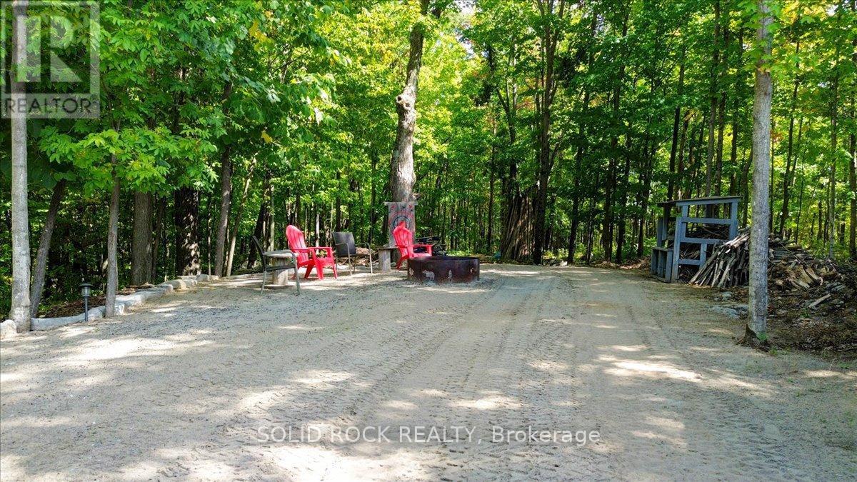 400 Pigden Road, Madoc, ON - Outdoor