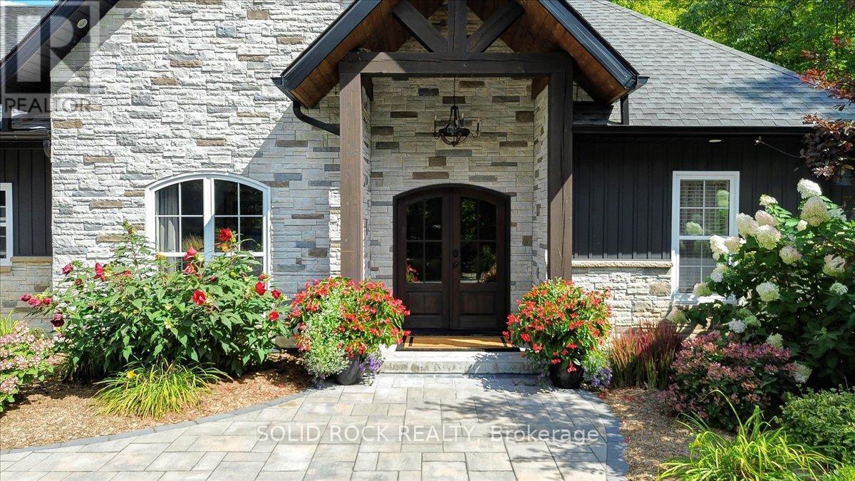 400 Pigden Road, Madoc, ON - Outdoor