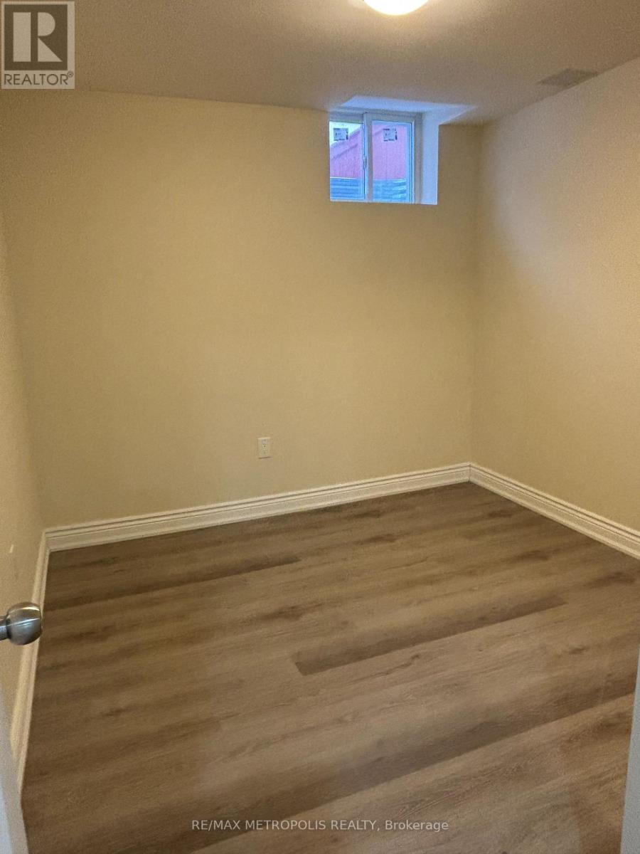 Bsmt - 1335 Aldsworth Crescent, Oshawa, ON - Indoor Photo Showing Other Room