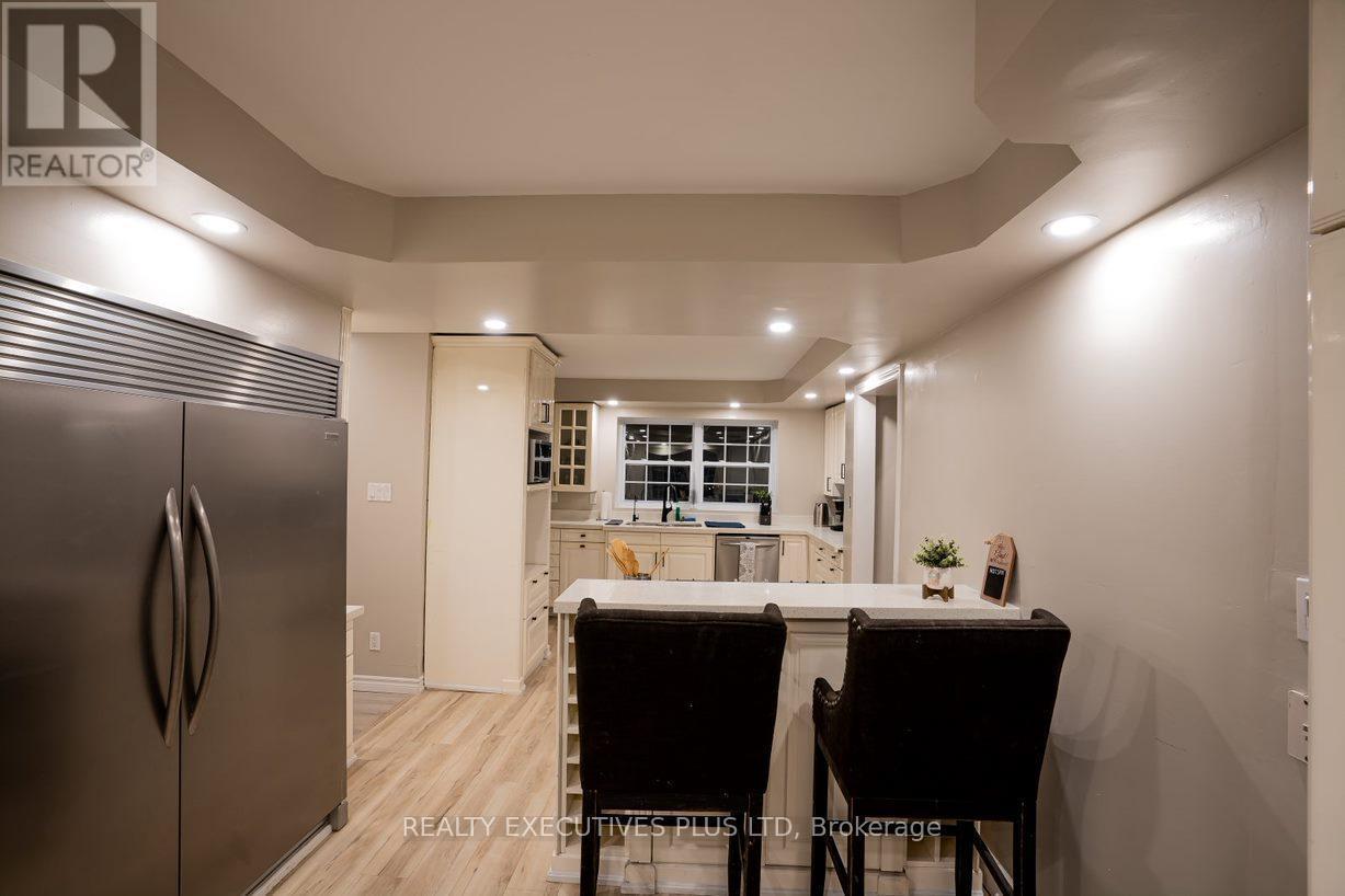 2300 Olde Base Line Road, Caledon, ON - Indoor