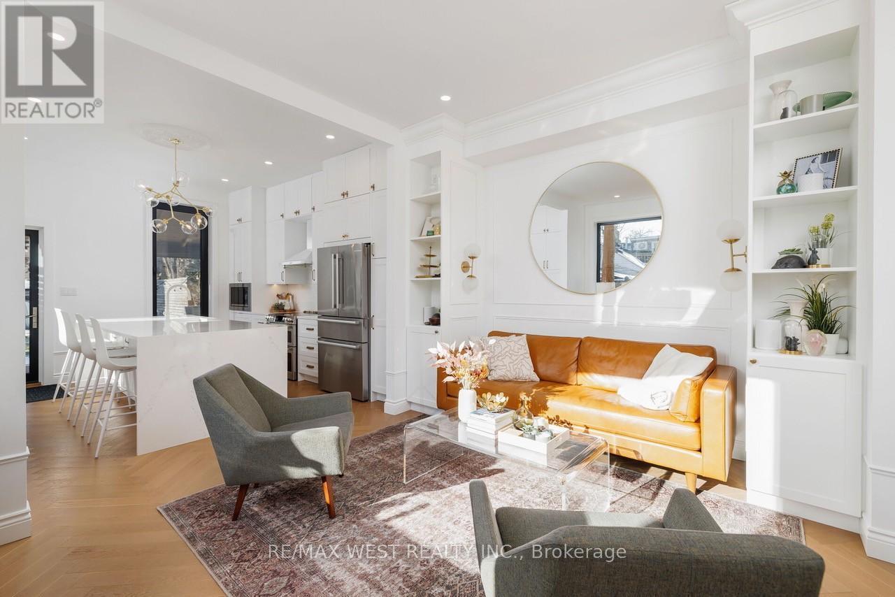 22 Cowan Avenue, Toronto, ON - Indoor Photo Showing Living Room