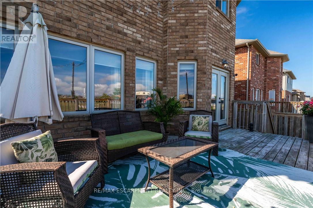 51 Showcase Drive, Hamilton, ON - Outdoor With Deck Patio Veranda