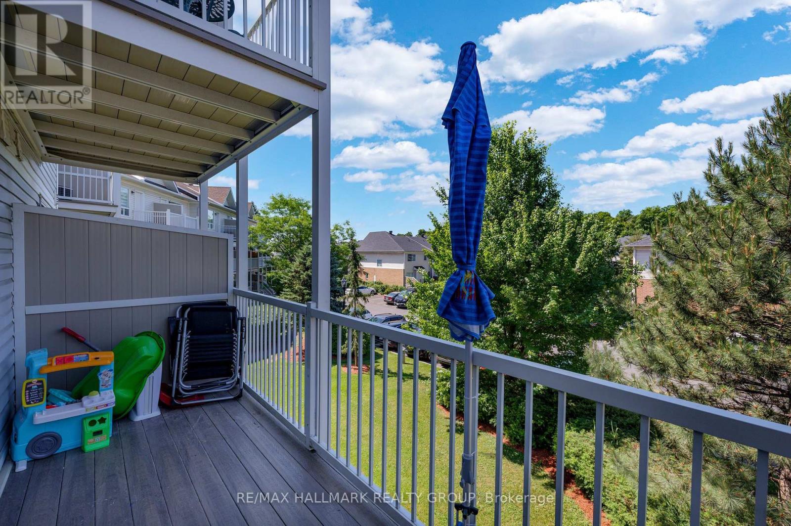 3 - 250 Cresthaven Drive, Ottawa, ON - Outdoor With Balcony