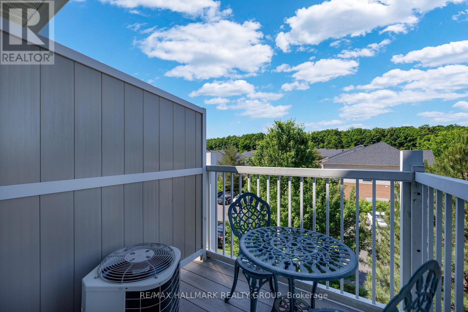 3 - 250 Cresthaven Drive, Ottawa, ON - Outdoor With Balcony