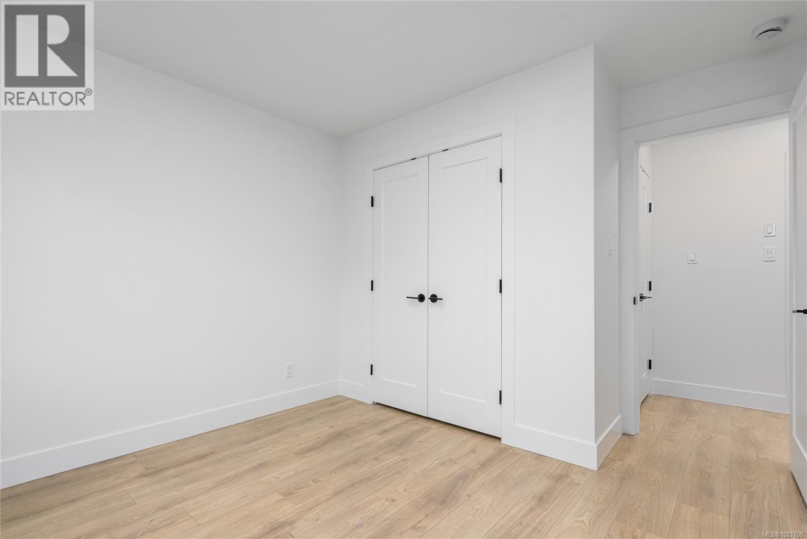 A 1044 Lazo Rd, Comox, BC - Indoor Photo Showing Other Room