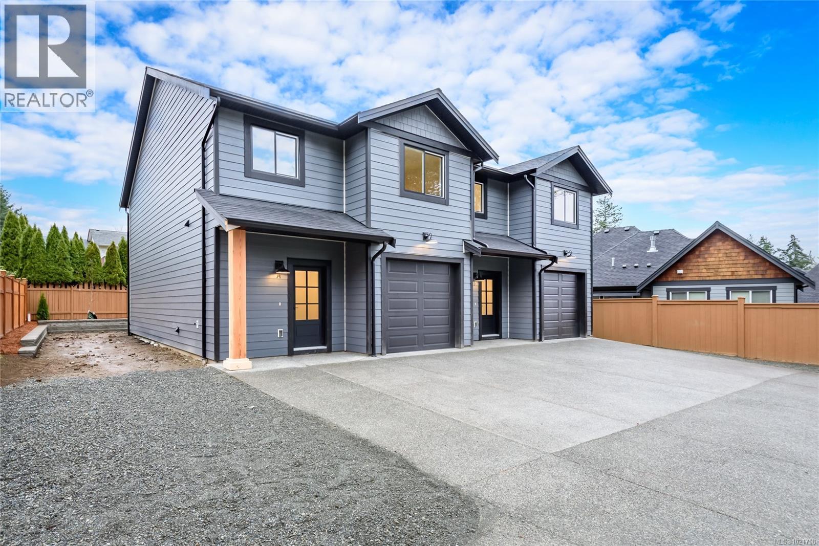 A 1044 Lazo Rd, Comox, BC - Outdoor