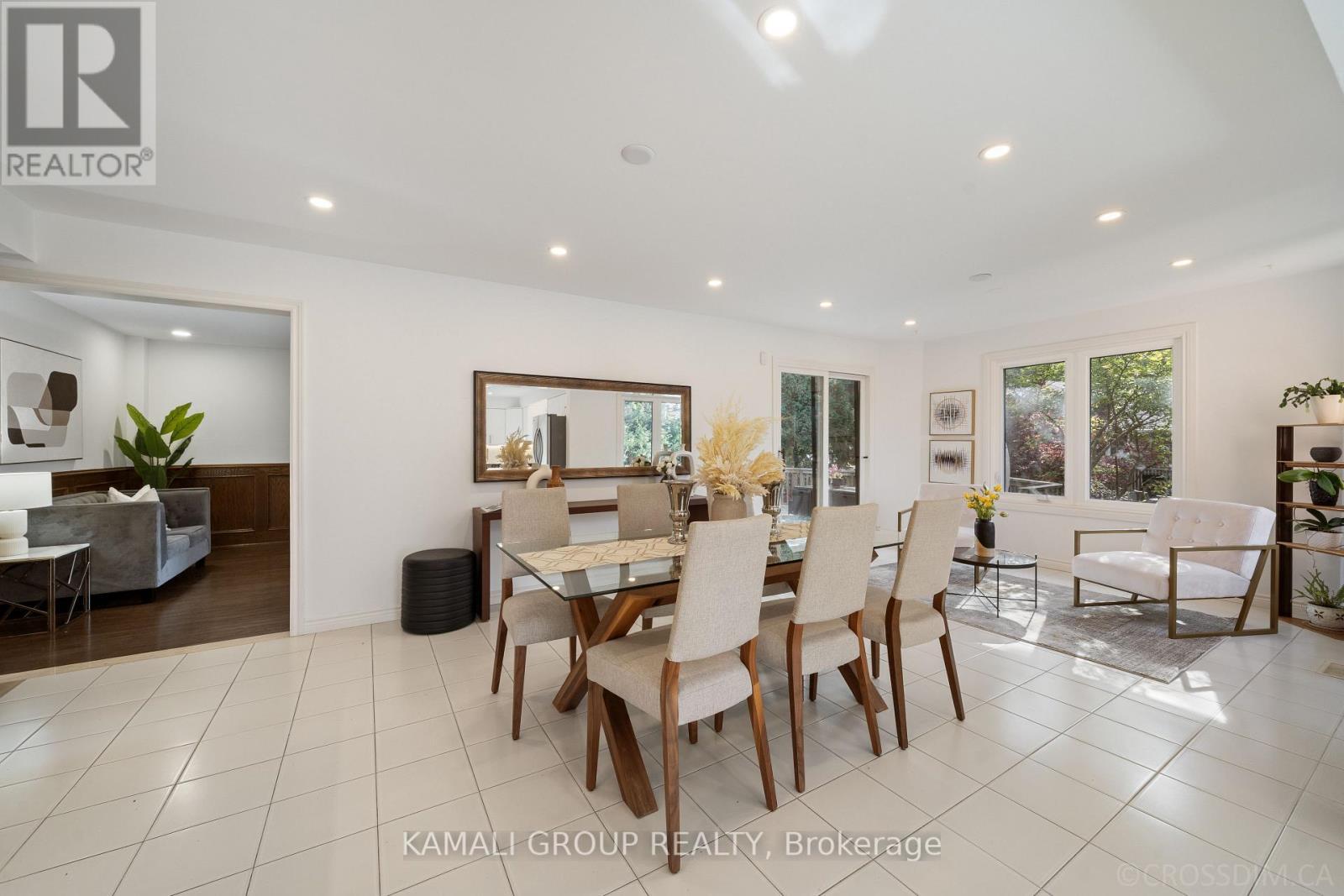 287 Dunview Avenue, Toronto, ON - Indoor