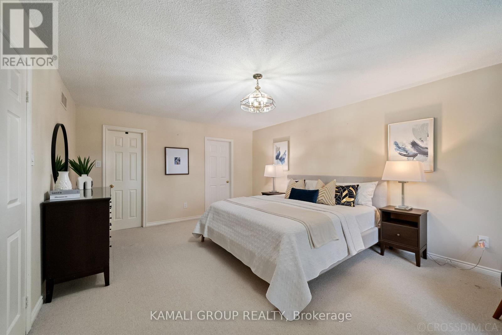 287 Dunview Avenue, Toronto, ON - Indoor Photo Showing Bedroom