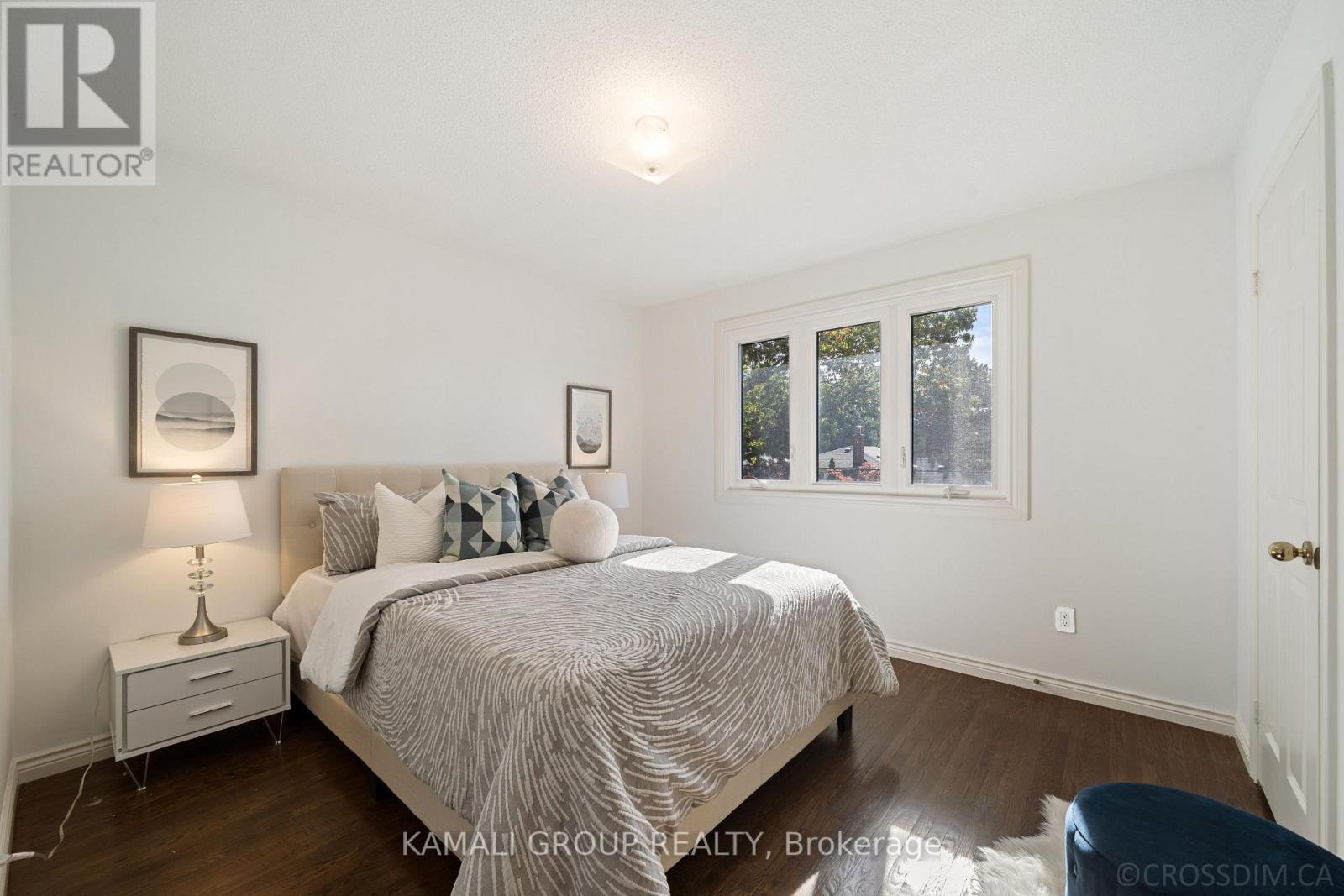 287 Dunview Avenue, Toronto, ON - Indoor Photo Showing Bedroom