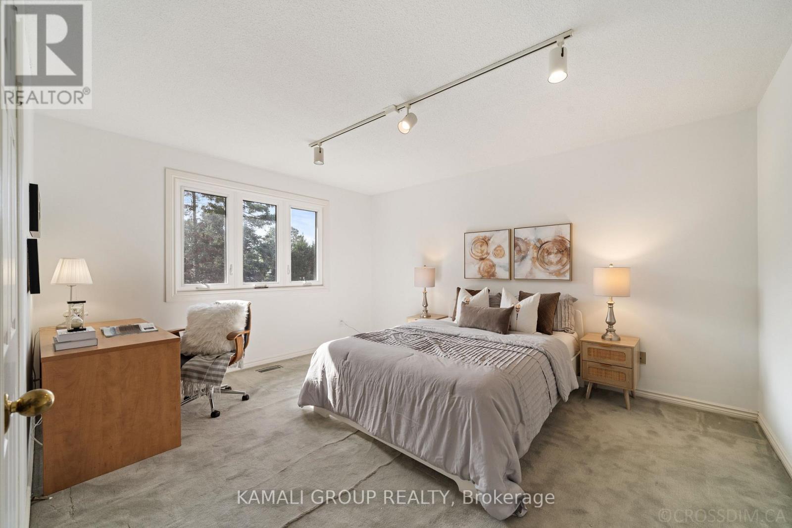 287 Dunview Avenue, Toronto, ON - Indoor Photo Showing Bedroom
