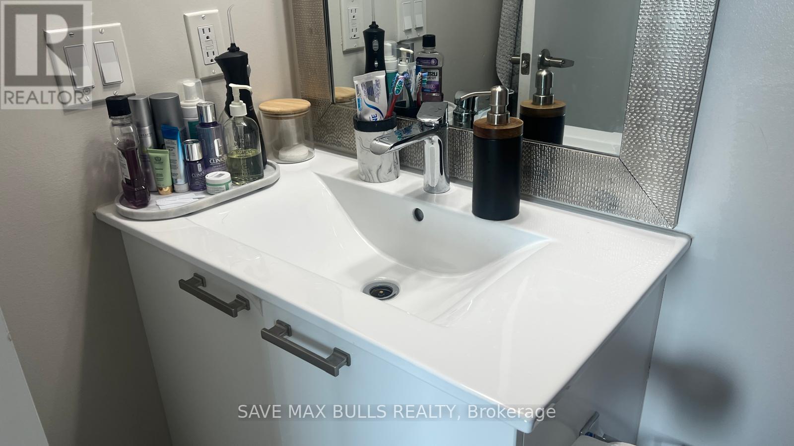 709 - 2150 Lawrence Avenue E, Toronto, ON -