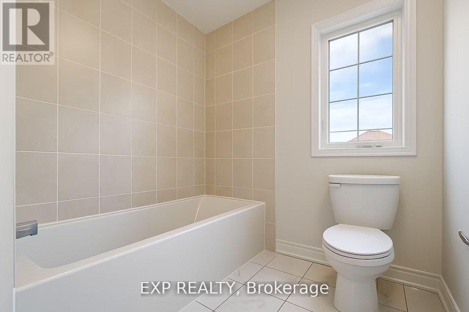 9 Kenneth Appleton Avenue, Richmond Hill, ON - Indoor Photo Showing Bathroom