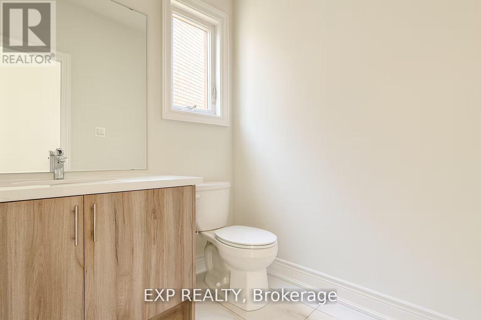 9 Kenneth Appleton Avenue, Richmond Hill, ON - Indoor Photo Showing Bathroom