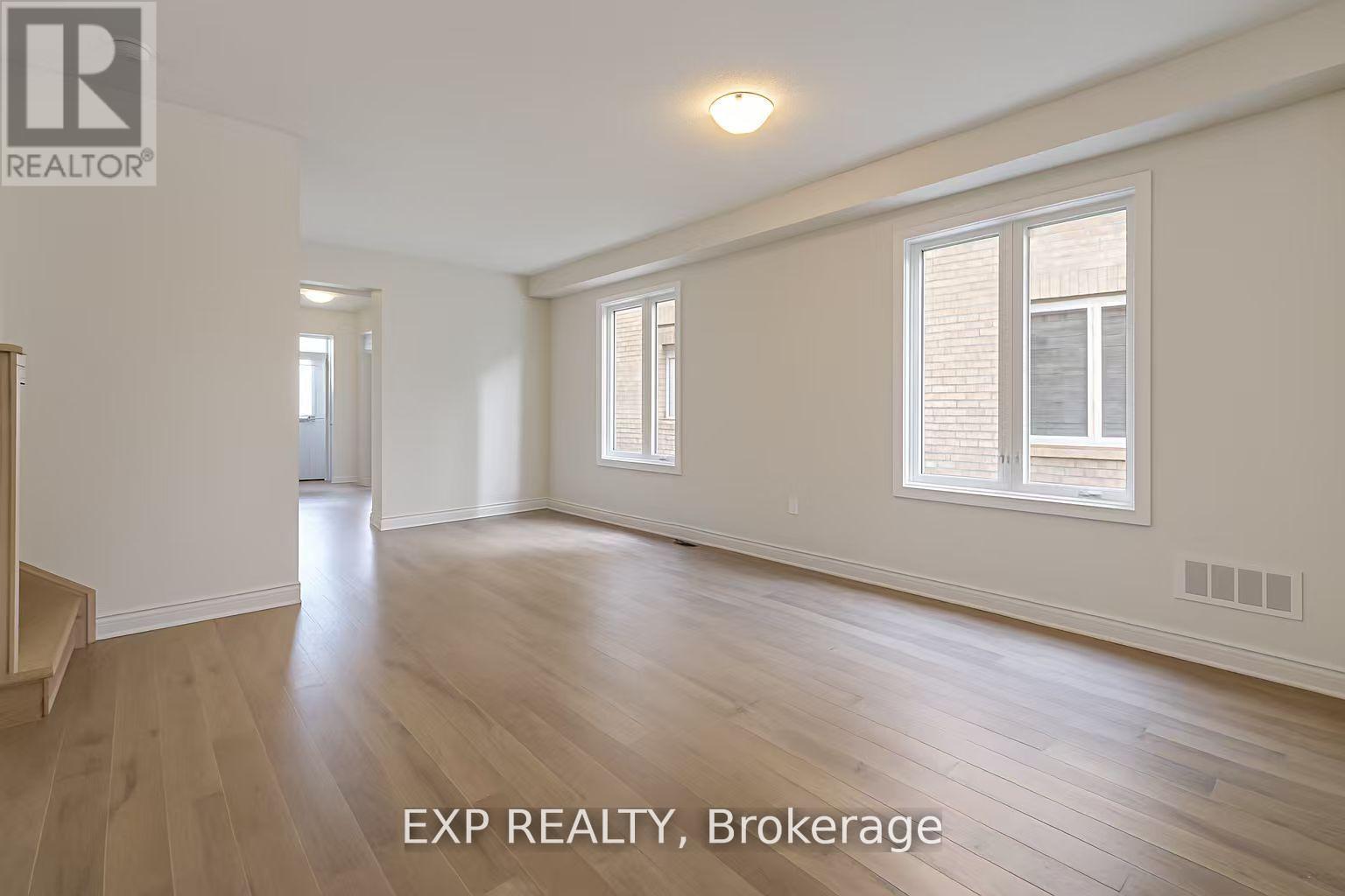 9 Kenneth Appleton Avenue, Richmond Hill, ON - Indoor Photo Showing Other Room