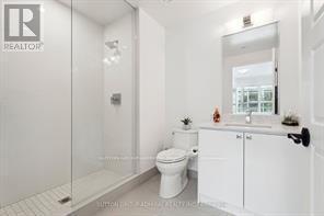 328 - 415 Sea Ray Avenue, Innisfil, ON - Indoor Photo Showing Bathroom