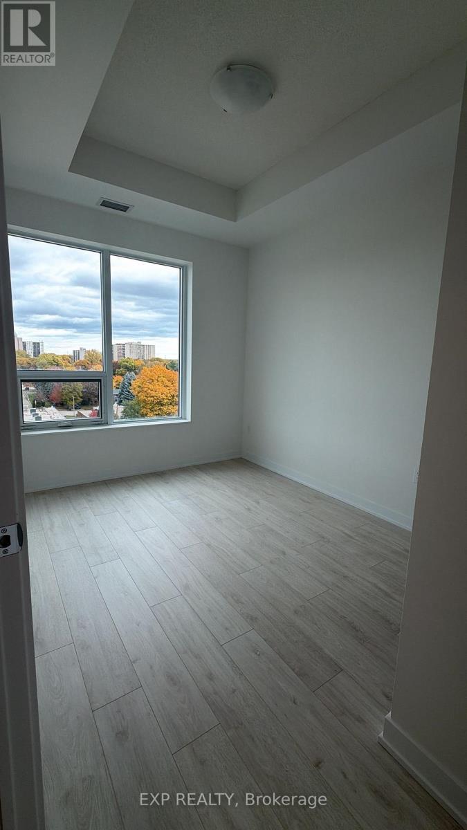 #616 - 500 Plains Road E, Burlington, ON - Indoor Photo Showing Other Room