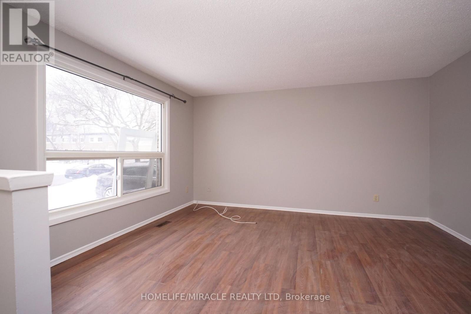 30A Amos Avenue, Waterloo, ON - Indoor Photo Showing Other Room