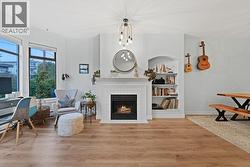 14 221 ASH STREET New Westminster, BC V3M 3M5