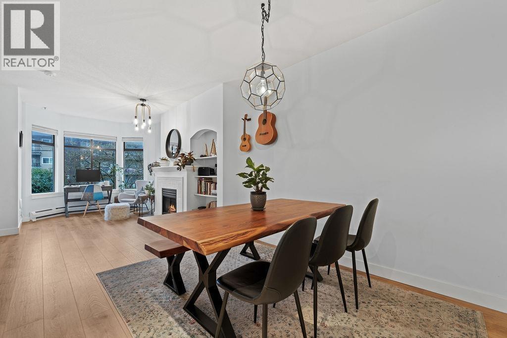14 221 Ash Street, New Westminster, BC - Indoor Photo Showing Dining Room