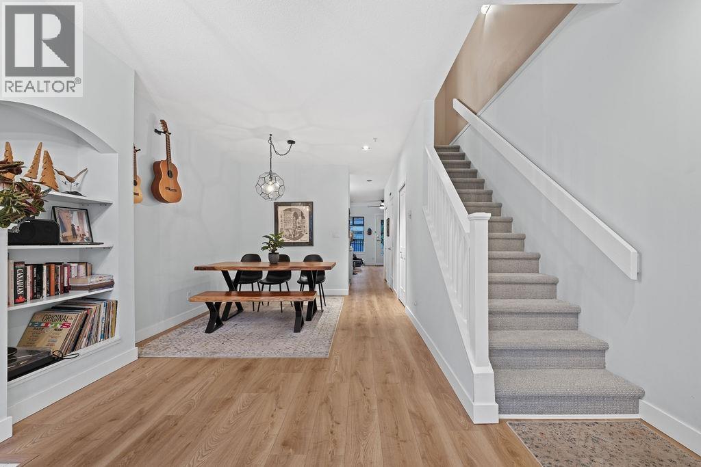 14 221 Ash Street, New Westminster, BC - Indoor Photo Showing Other Room