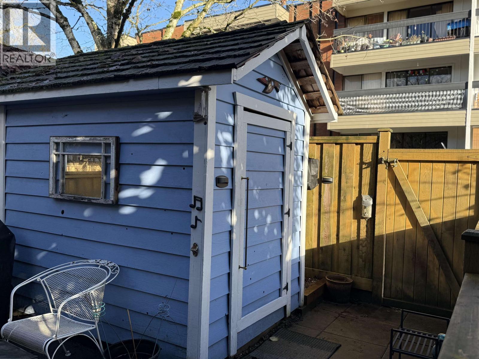 14 221 Ash Street, New Westminster, BC - Outdoor