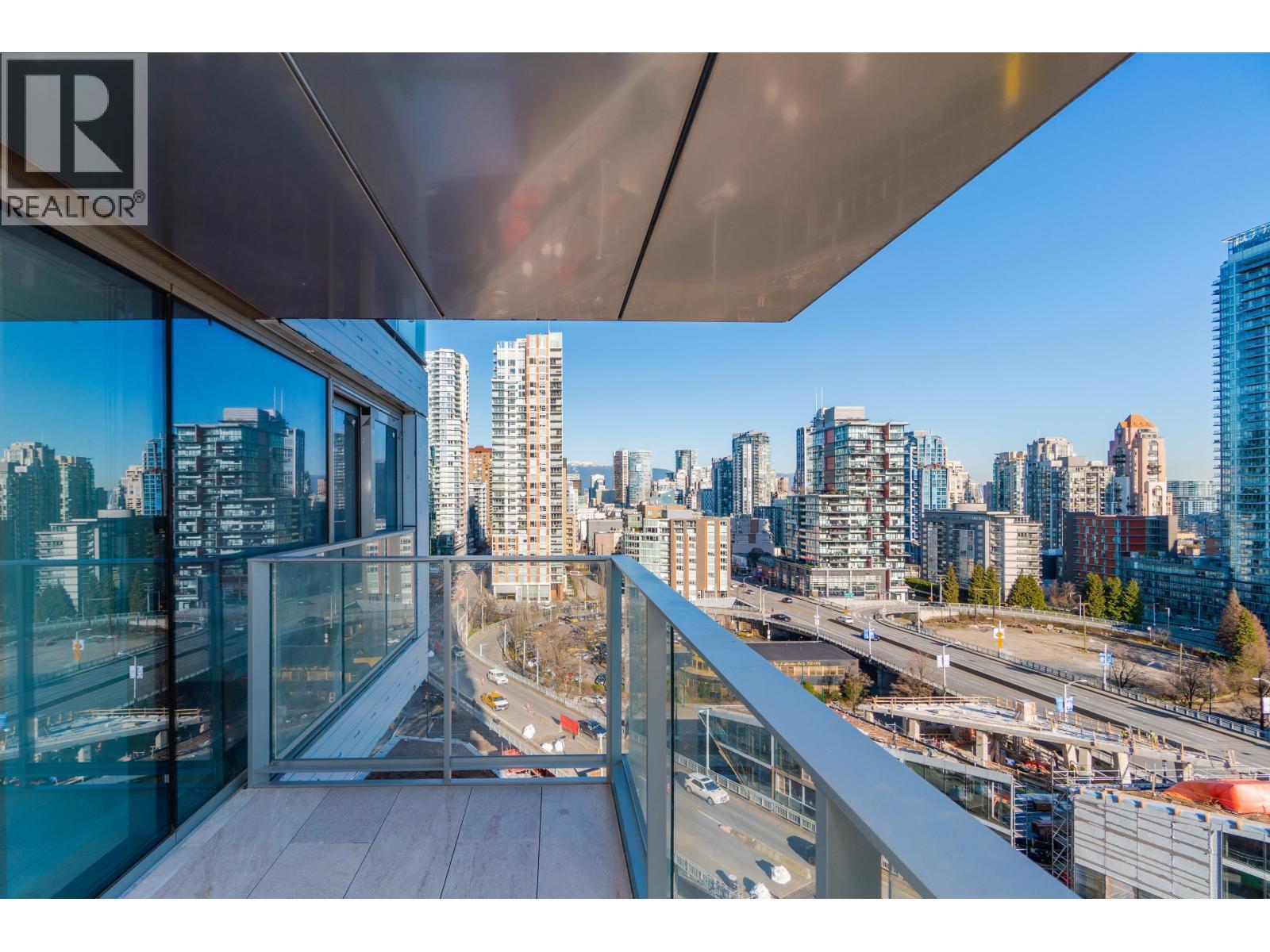 2010 1480 Howe Street, Vancouver, BC - Outdoor With Balcony With View
