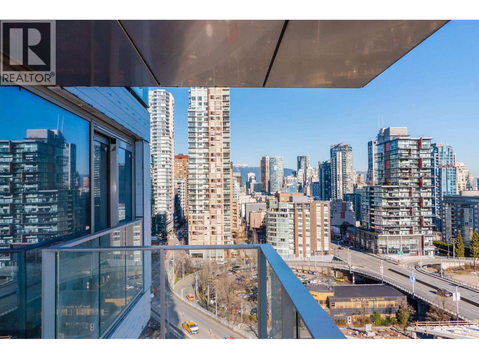 2010 1480 Howe Street, Vancouver, BC - Outdoor With Balcony