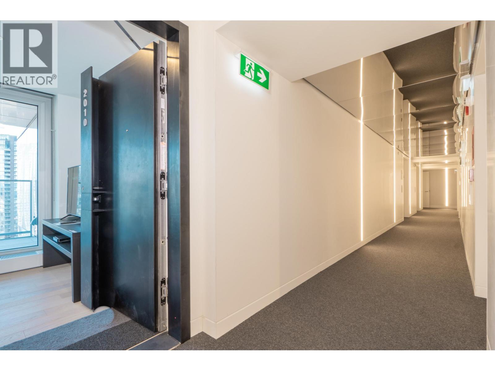 2010 1480 Howe Street, Vancouver, BC - Indoor Photo Showing Other Room