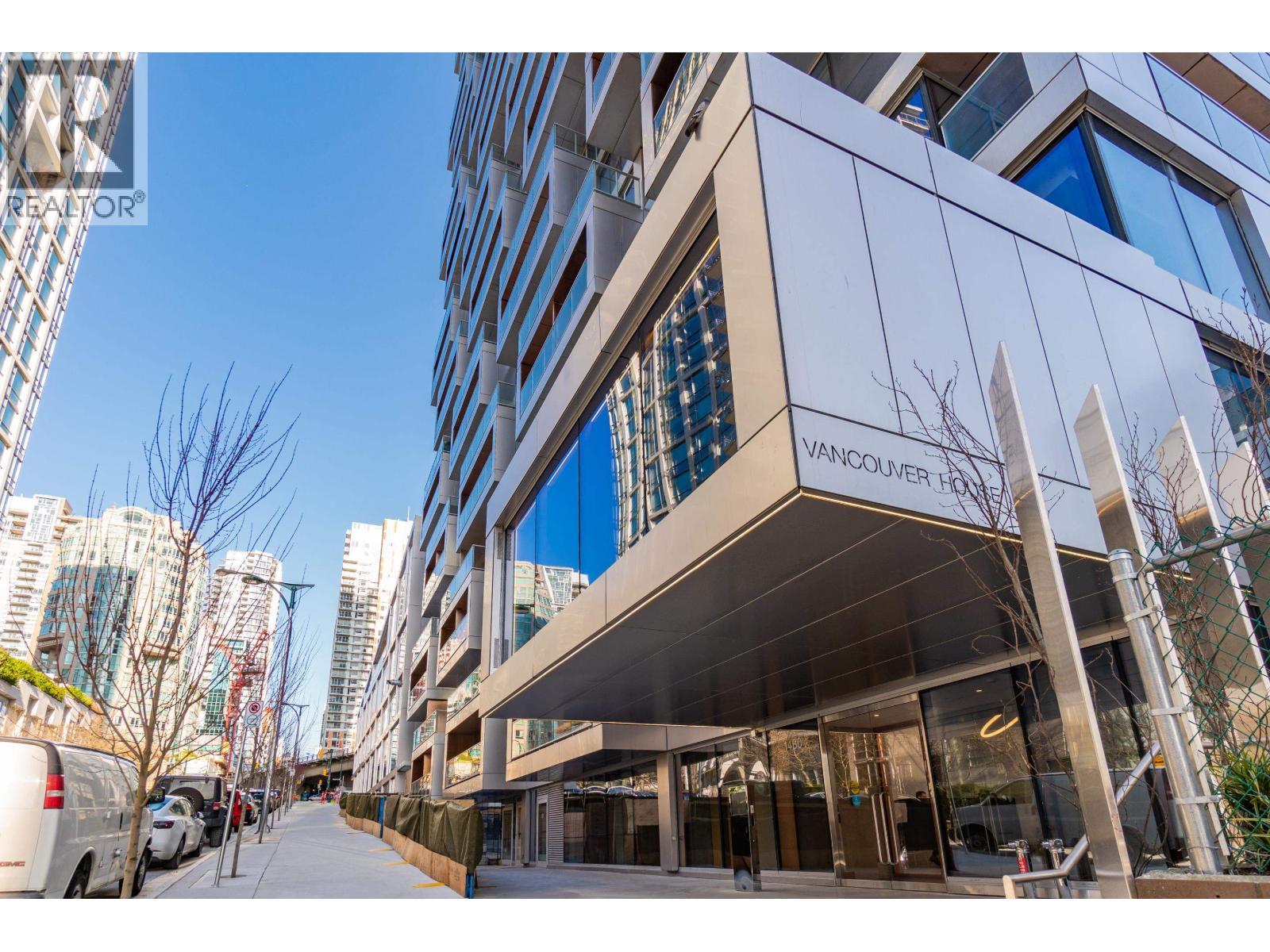 2010 1480 Howe Street, Vancouver, BC - Outdoor