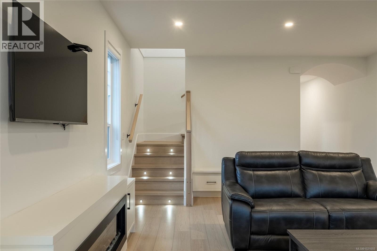 2346 Swallow Pl, Langford, BC - Indoor