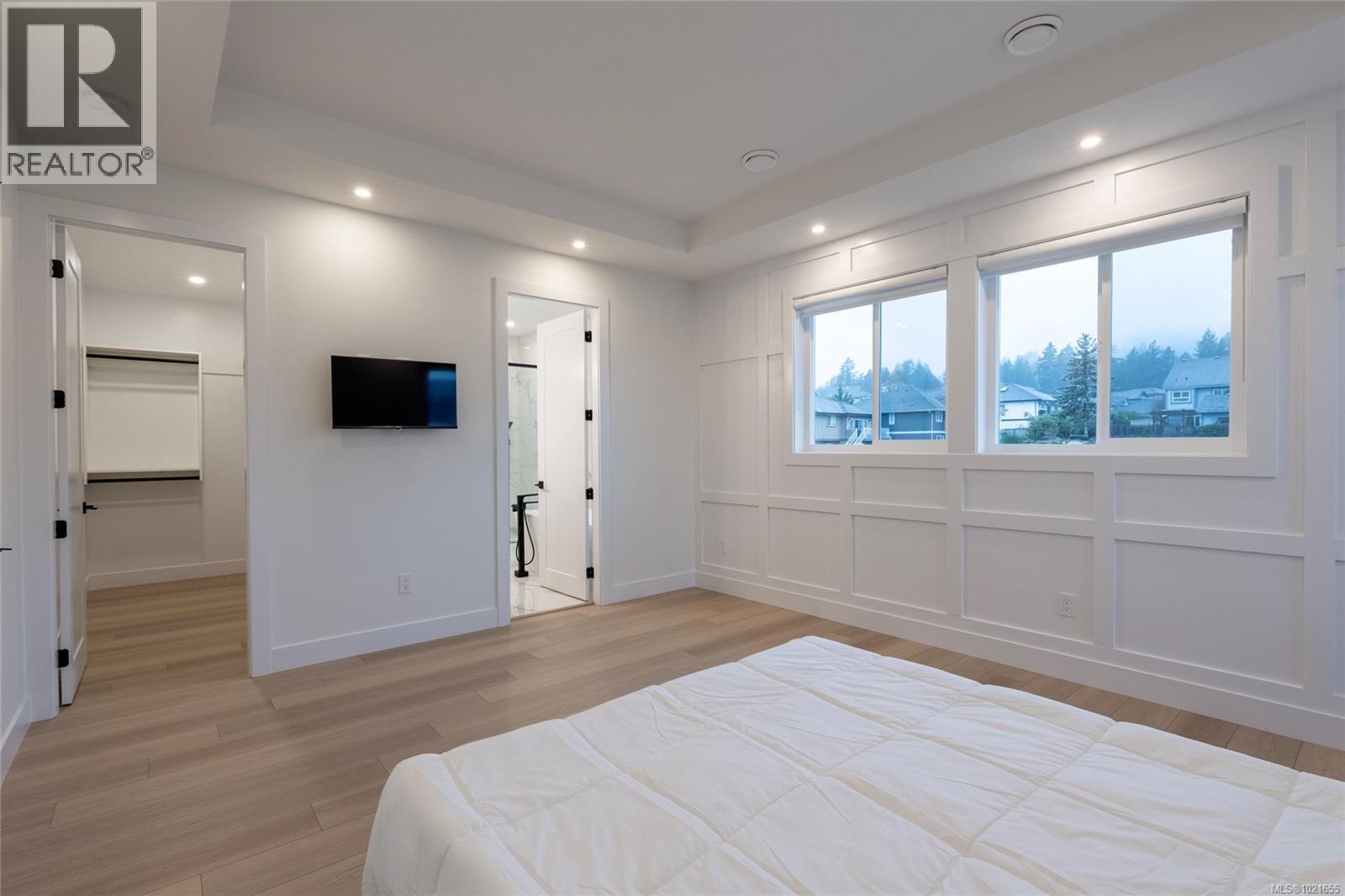 2346 Swallow Pl, Langford, BC - Indoor Photo Showing Bedroom