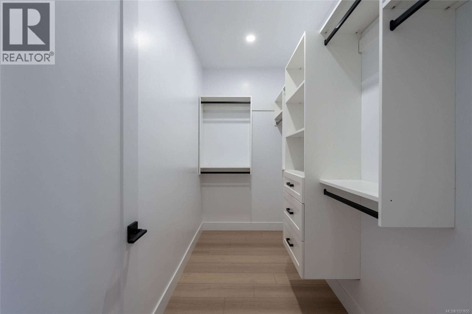 2346 Swallow Pl, Langford, BC - Indoor Photo Showing Other Room