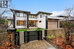 1026 BELMONT AVENUE North Vancouver, BC V7R 1K2