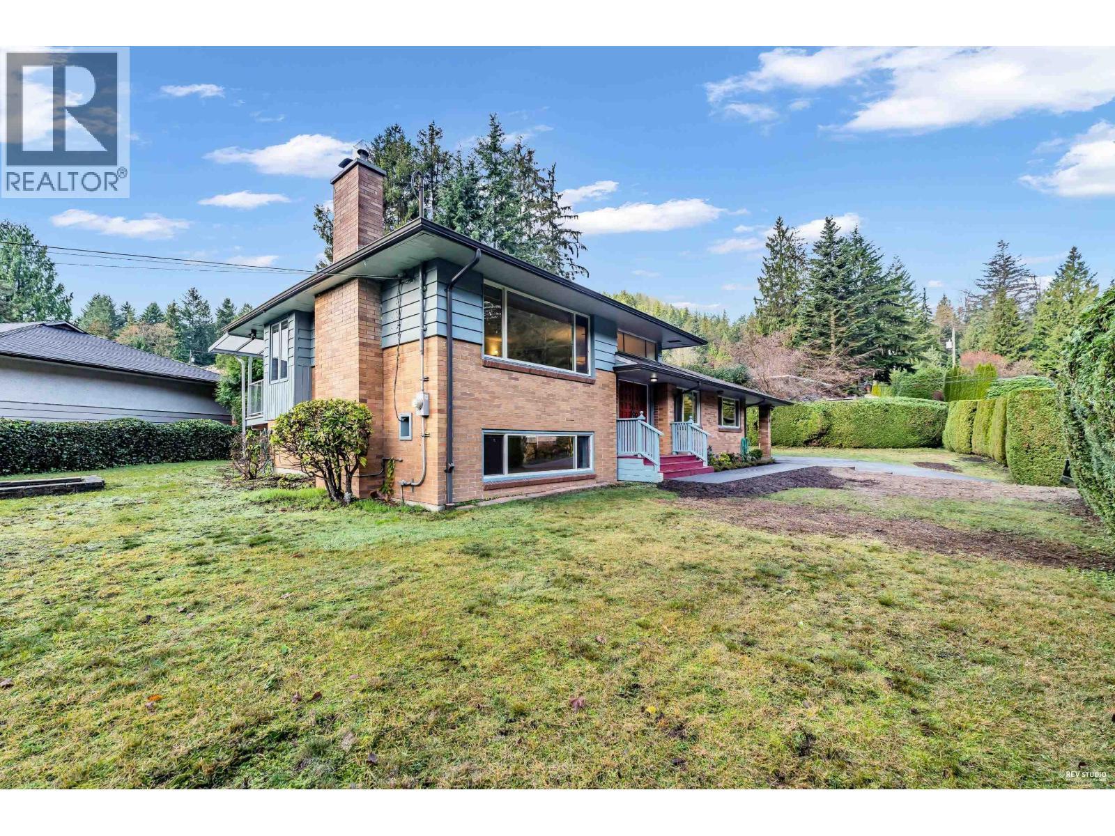 50 Glenmore Drive, West Vancouver, BC - Outdoor