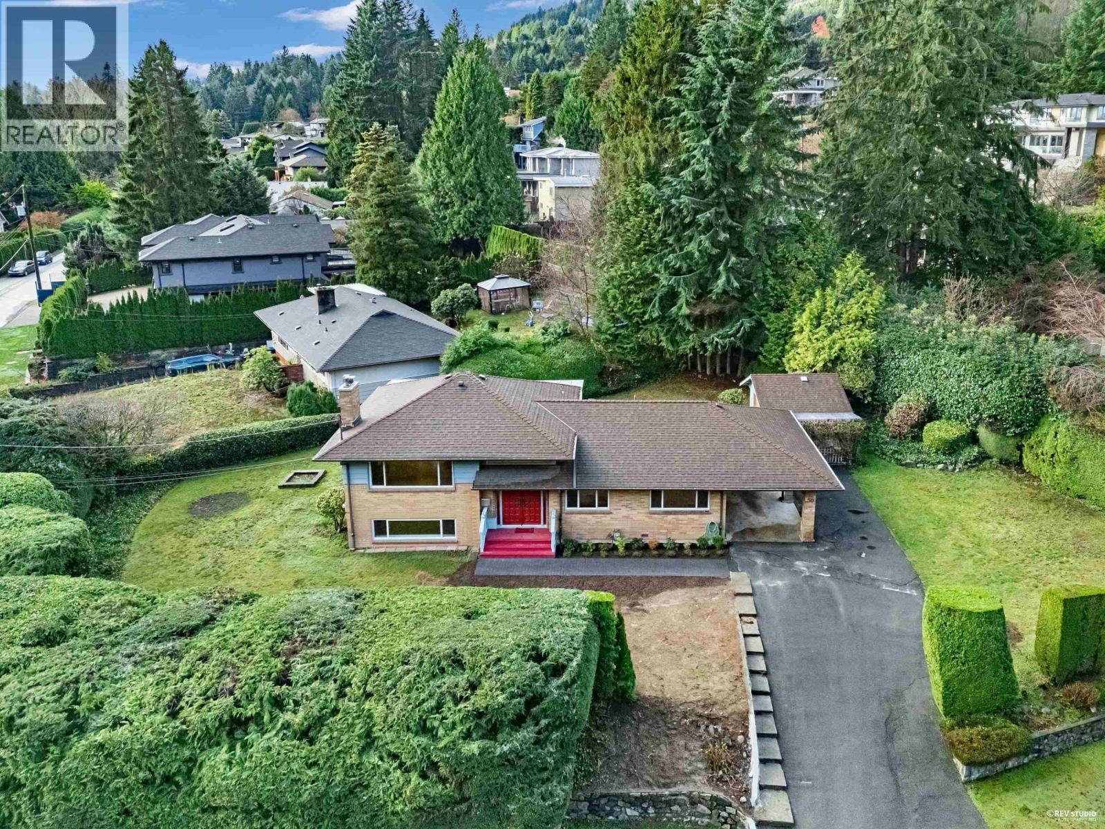 50 Glenmore Drive, West Vancouver, BC - Outdoor