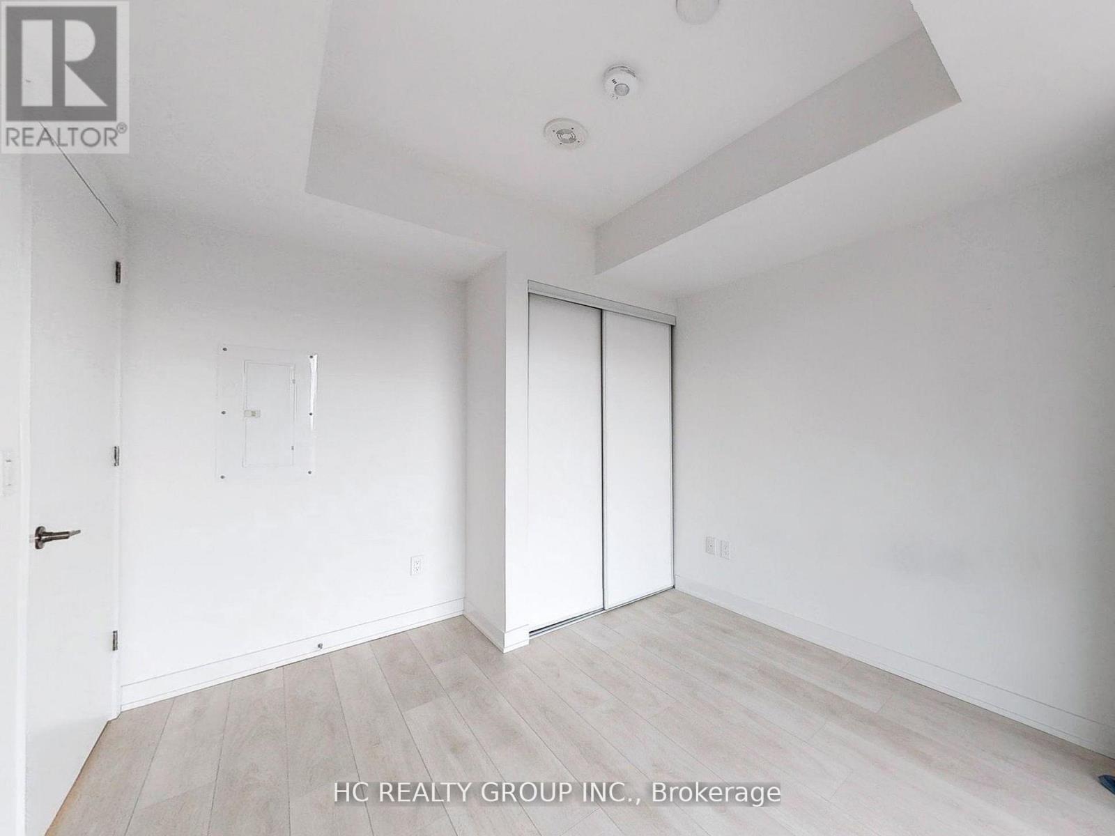 801 - 8 Tippett Road, Toronto, ON - Indoor Photo Showing Other Room