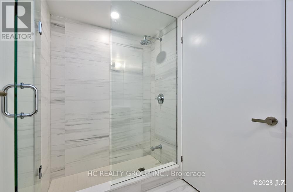 3907 - 138 Downes Street, Toronto, ON - Indoor Photo Showing Bathroom