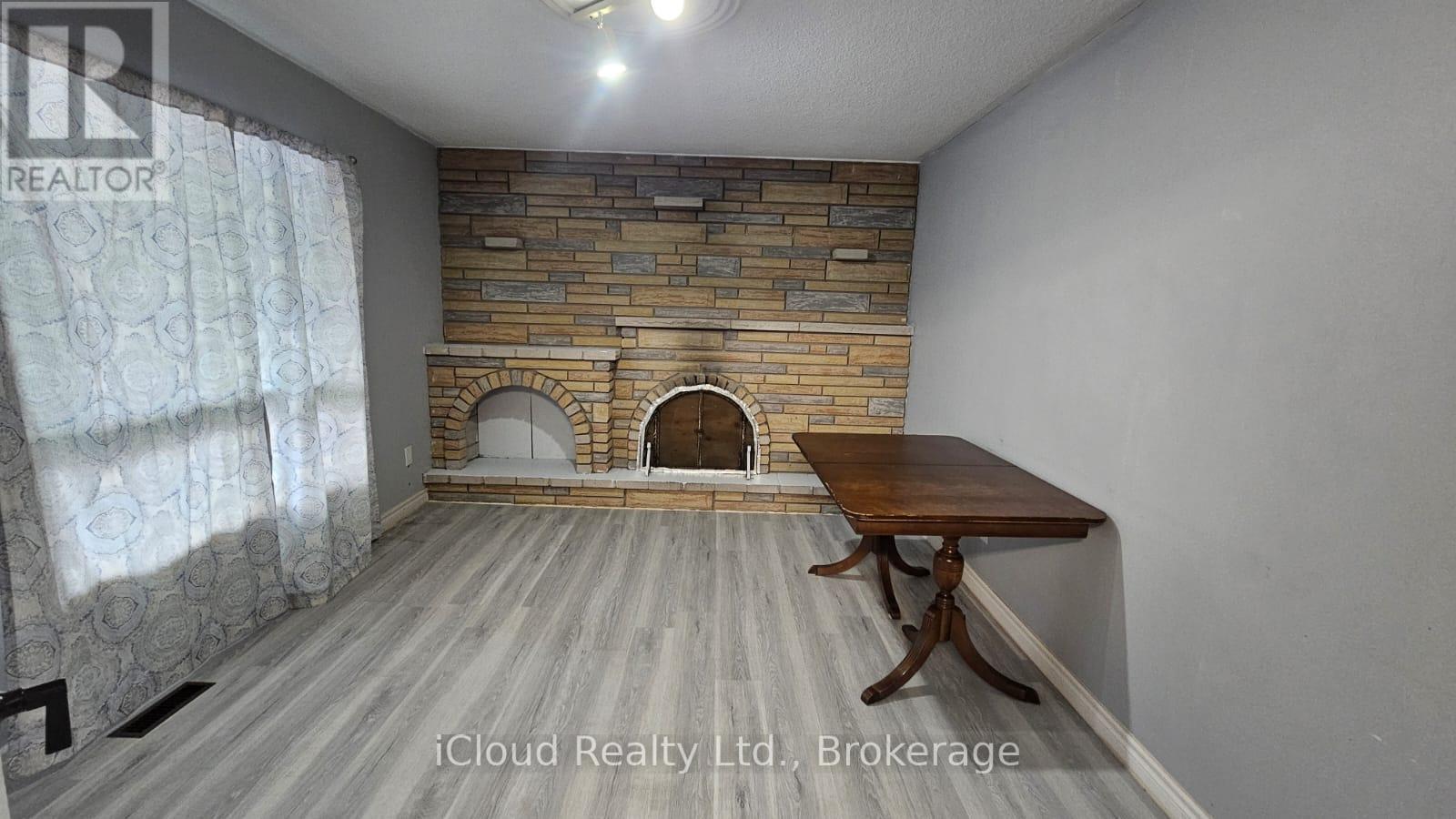 B - 110 Wexford Boulevard, Toronto, ON - Indoor Photo Showing Other Room With Fireplace