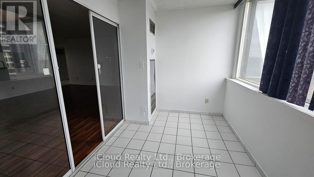 1507 - 80 Alton Towers Circle, Toronto, ON - Indoor