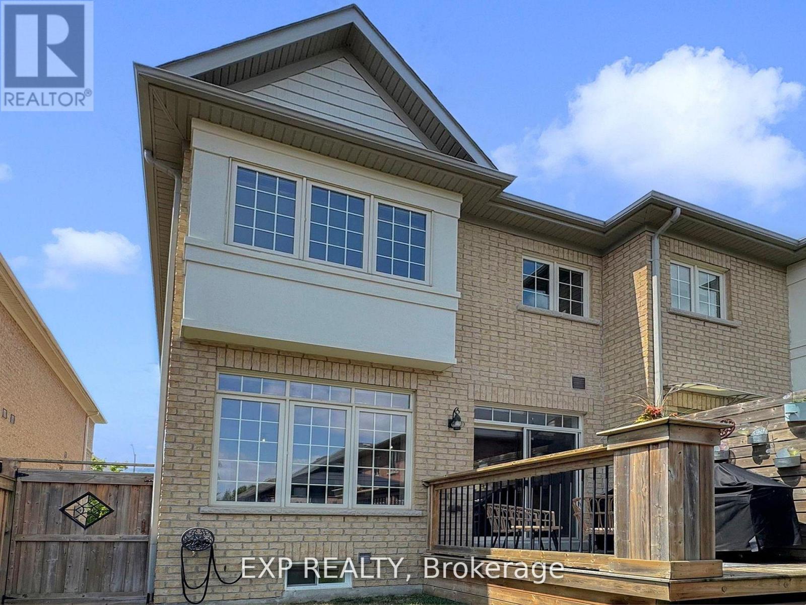 9 Samba Street, Richmond Hill, ON - Outdoor With Exterior