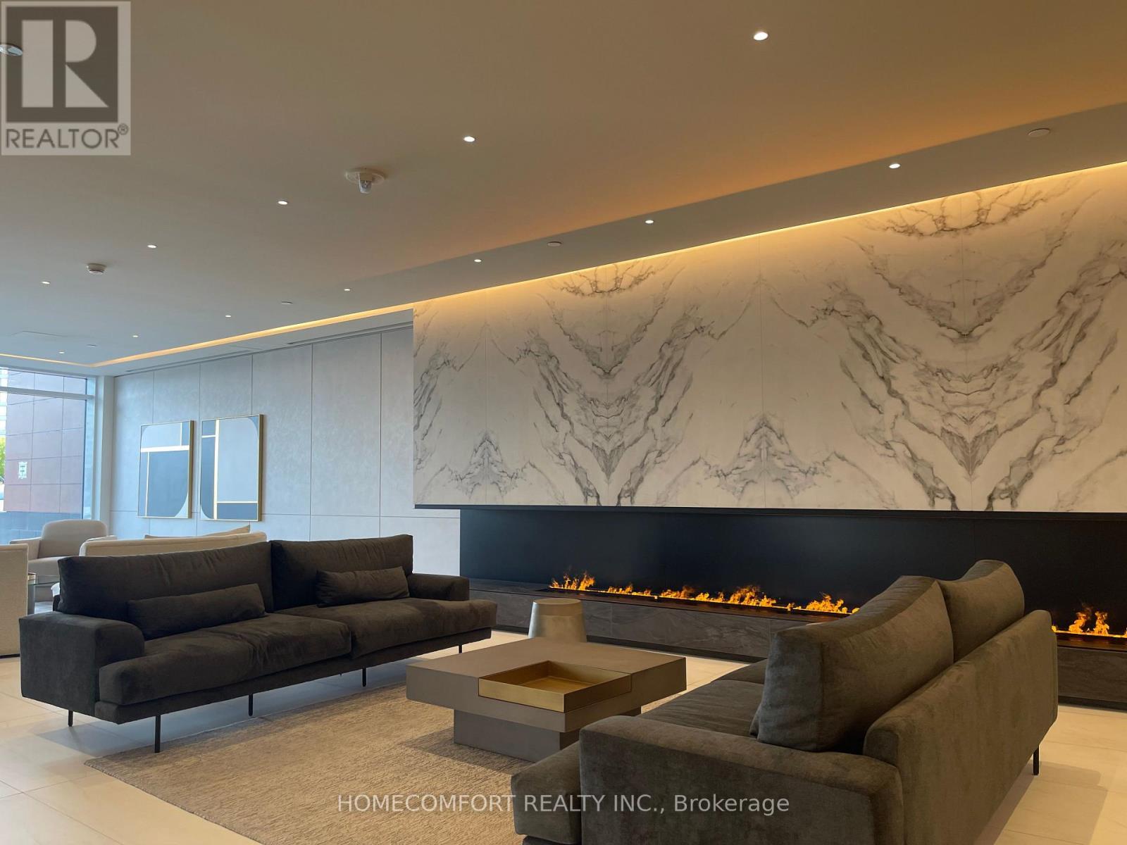 3302 - 30 Upper Mall Way, Vaughan, ON - Indoor Photo Showing Other Room