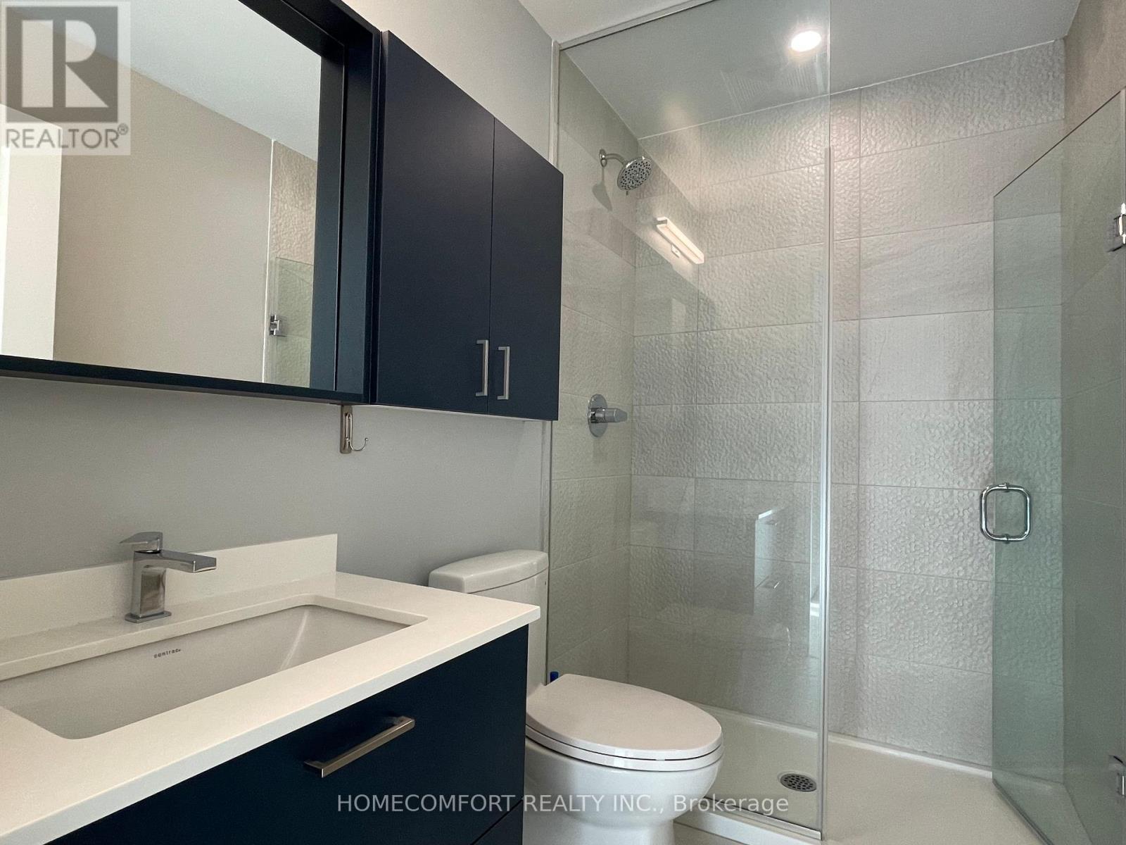 3302 - 30 Upper Mall Way, Vaughan, ON - Indoor Photo Showing Bathroom