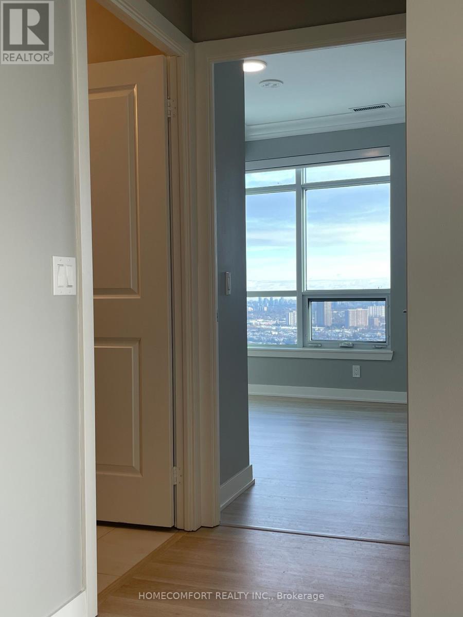 3302 - 30 Upper Mall Way, Vaughan, ON - Indoor Photo Showing Other Room