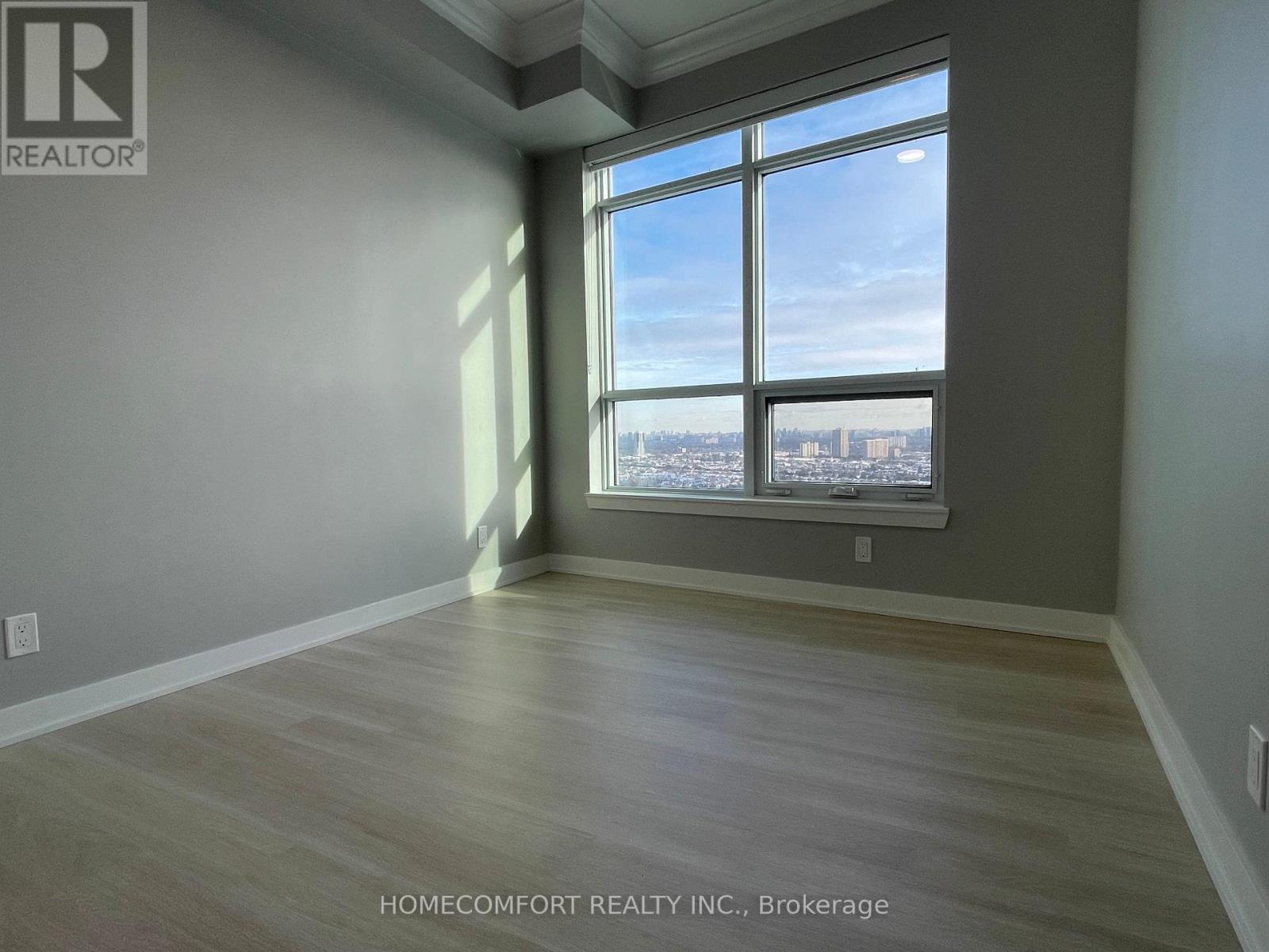 3302 - 30 Upper Mall Way, Vaughan, ON - Indoor Photo Showing Other Room